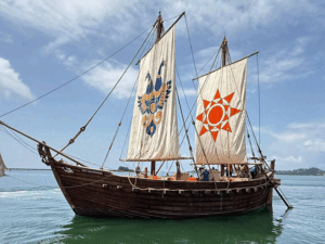 हाथ से सिला भारत का पारंपरिक जहाज INSV ‘कौंडिन्य’ मस्कट पहुंचा, रचा समुद्री इतिहास